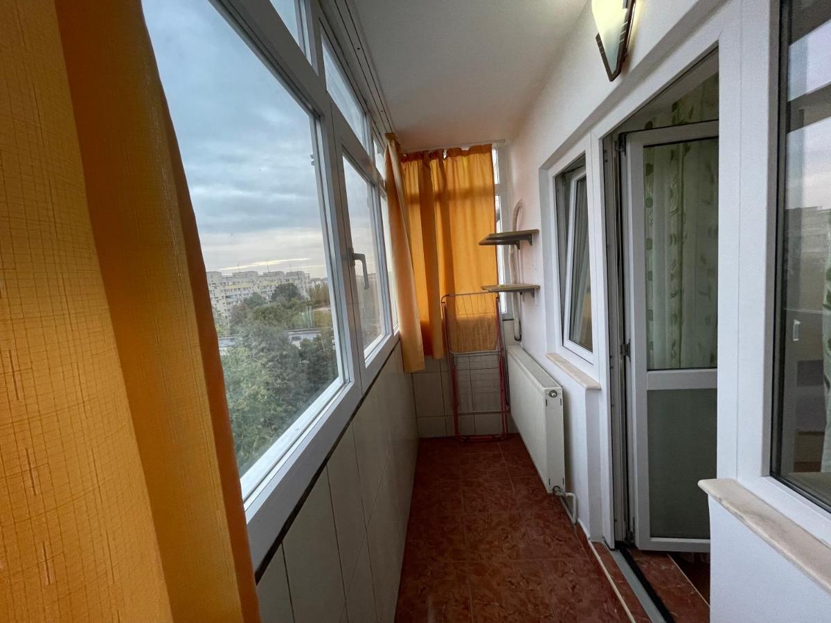 Apartament Magnolia, Piata Gorjului- Metrou Apartment บูคาเรสต์ ภายนอก รูปภาพ