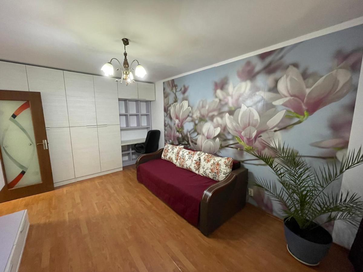 Apartament Magnolia, Piata Gorjului- Metrou Apartment บูคาเรสต์ ภายนอก รูปภาพ