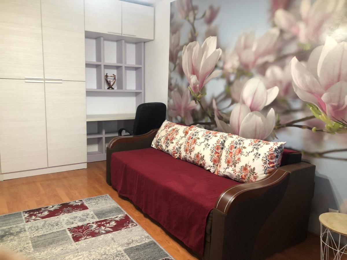 Apartament Magnolia, Piata Gorjului- Metrou Apartment บูคาเรสต์ ภายนอก รูปภาพ