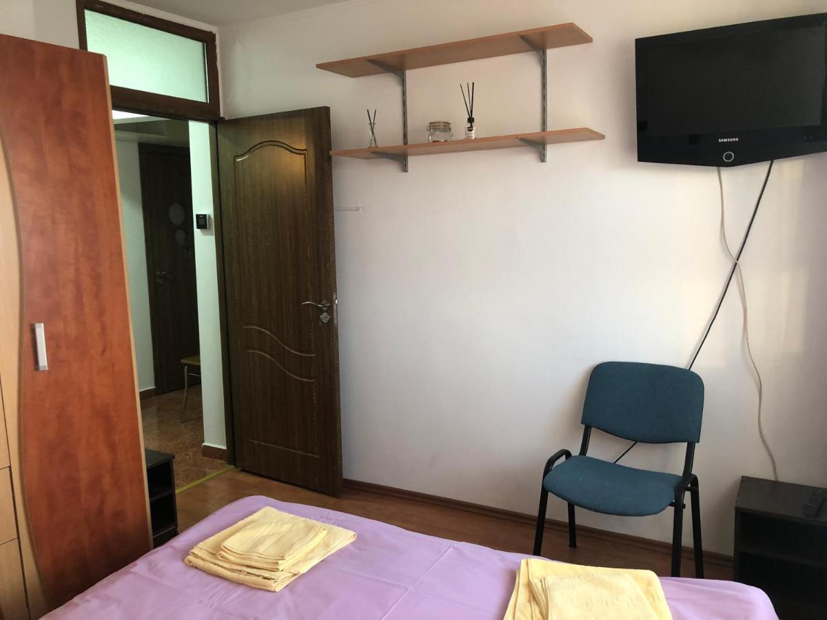 Apartament Magnolia, Piata Gorjului- Metrou Apartment บูคาเรสต์ ภายนอก รูปภาพ